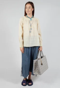 Amici Trousers^Pull String Capri Trousers in Oyster Grey