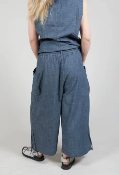 Amici Trousers^Pull String Capri Trousers in Oyster Grey