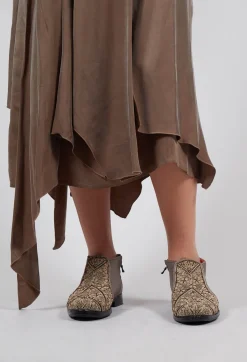 Meher Kakalia Boots^Queen Neva Boot in Caviar Silver Dante