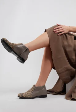 Meher Kakalia Boots^Queen Neva Boot in Caviar Silver Dante