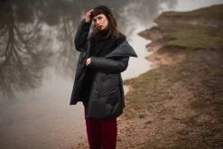Xenia Design Coats^Quilted Coat Vint with High Neck In Black