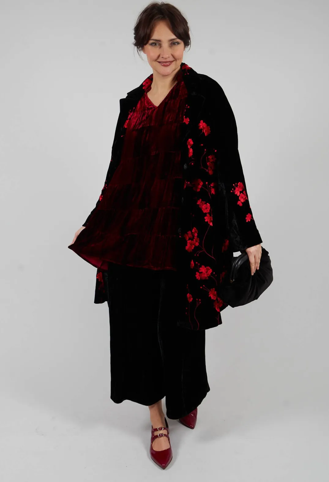Bianco Levrin Coats^Raimonda Coat in Cherry Black