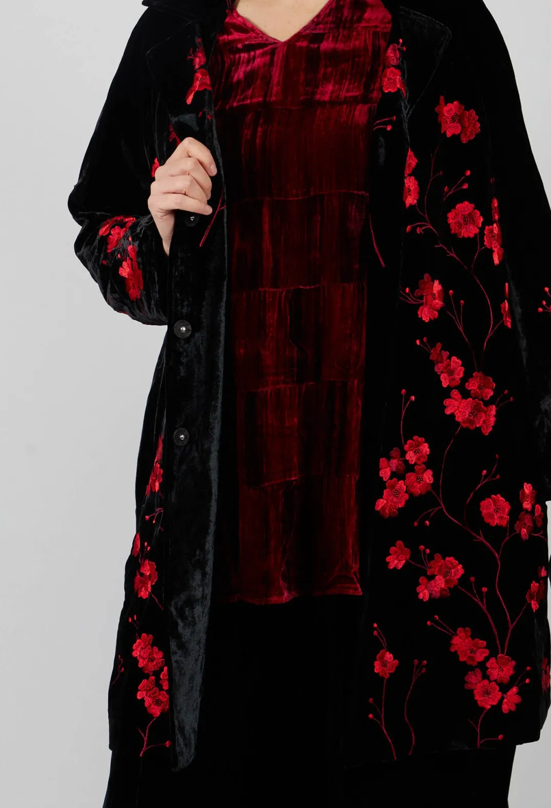 Bianco Levrin Coats^Raimonda Coat in Cherry Black