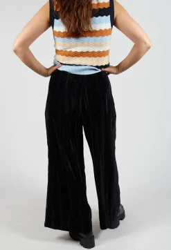 Rene Derhy Trousers^Rallye Velevet Trousers in Noir