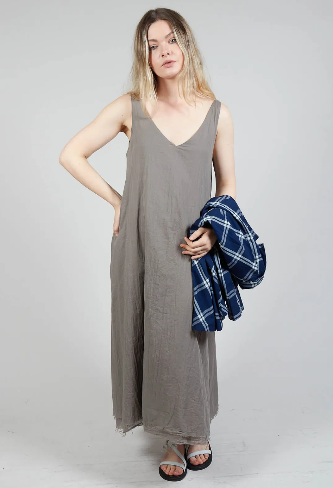 Amici Dresses^Raw Hemmed Dress in Cappuccino