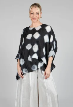 Bianco Levrin Shirts & Blouses^Rene Round Neck Shirt in Black and White