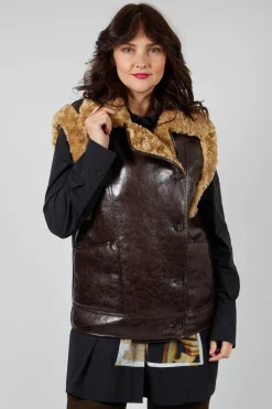 Urban Code Jackets^Reversible Gillet with Faux Fur and Suede in Choc Crackle