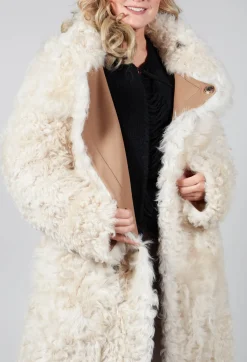 Dom Goor Coats^Reversible Toscana Coat with Fur Lining in Camel Cream