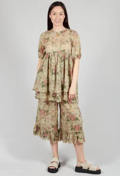 Les Ours Tops^Roselle Top in Almond Flowers