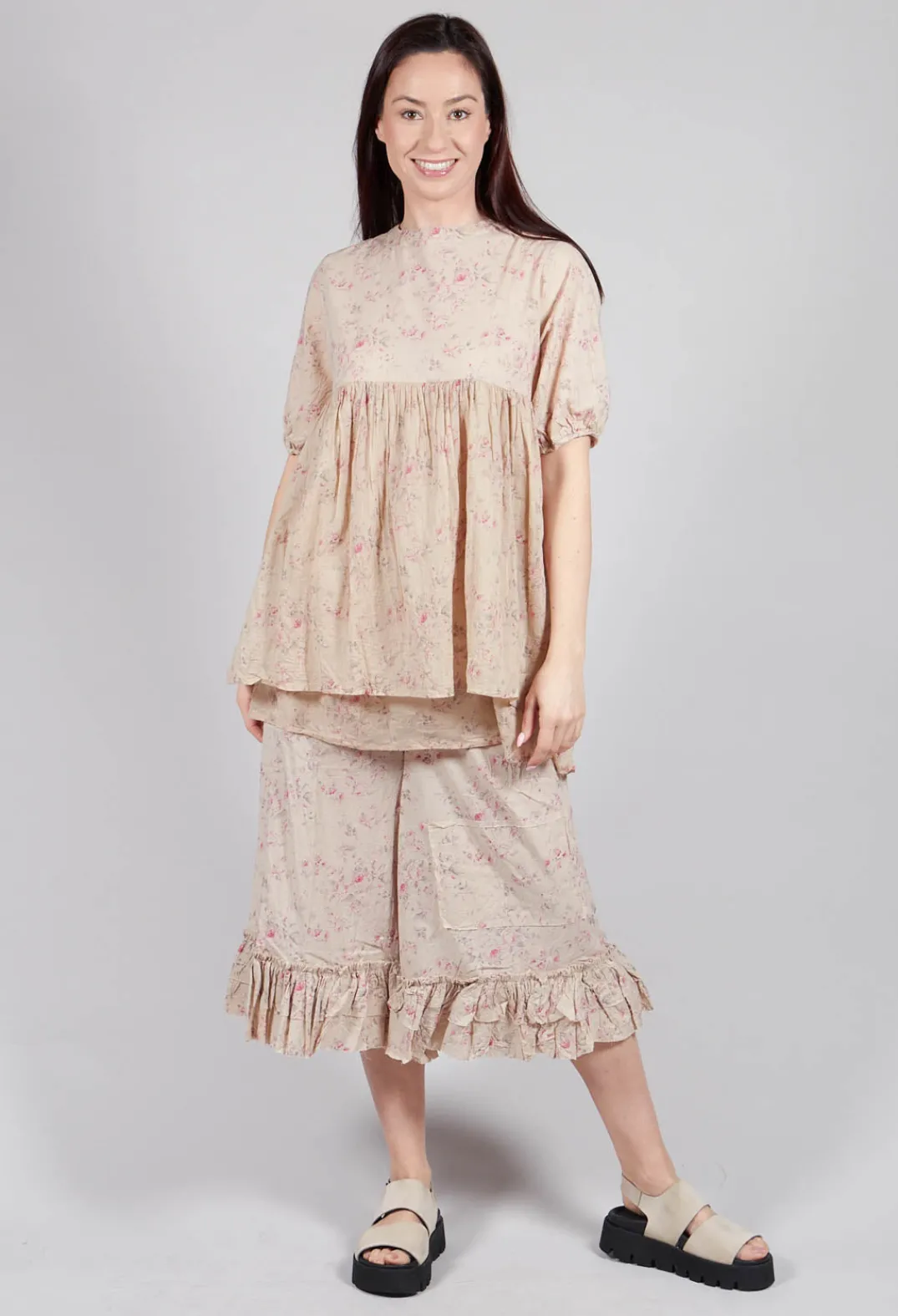 Les Ours Tops^Roselle Top in Liberty Beige Print