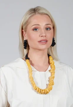 Alice Visin Necklaces^Ruched Effect Necklace in Yellow