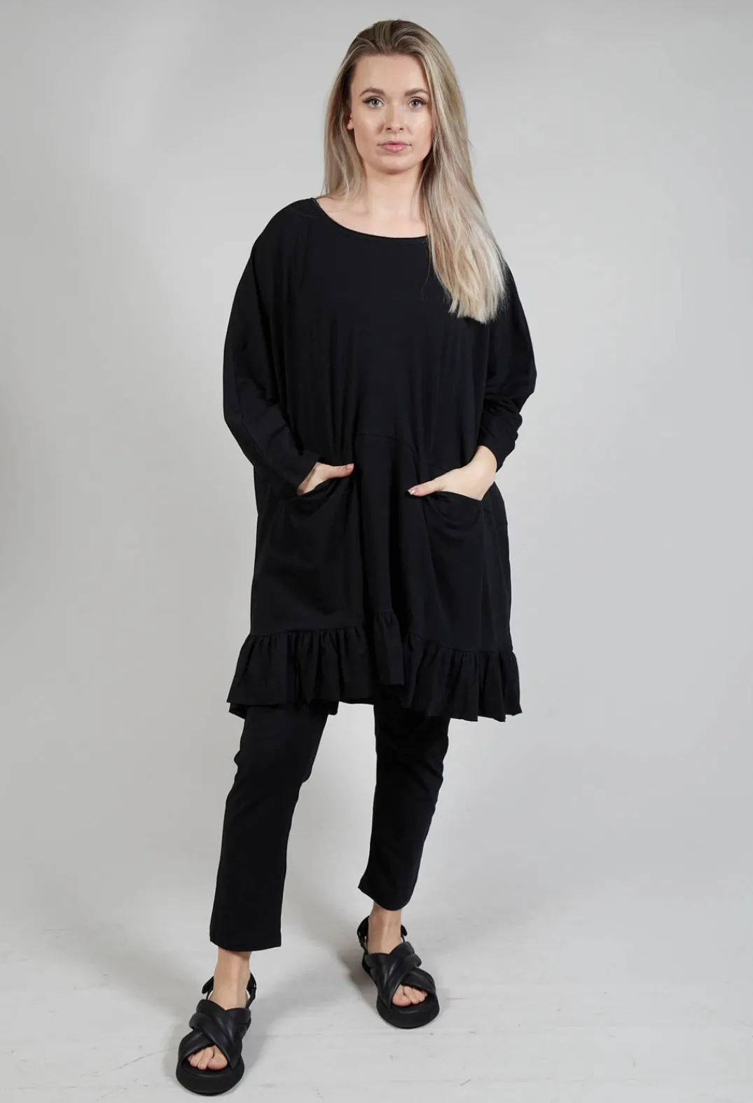 Philomena Christ Tops^Ruffled Hem Top in Black