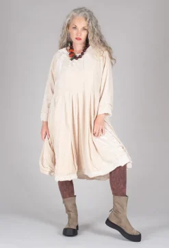 Privatsachen Dresses^Seidenhau Dress in Stroh