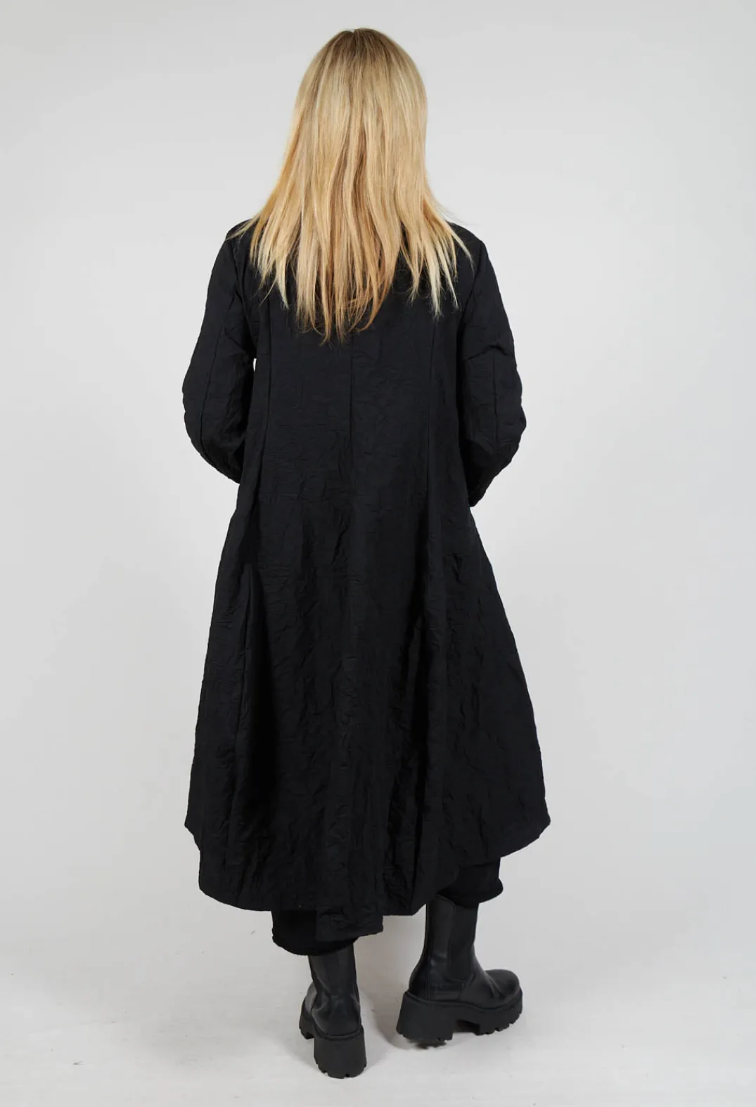 Bread and Butter Jackets^Shirt Jacket in Black