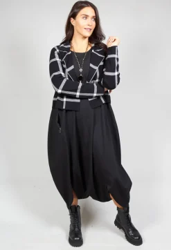 Sarah Pacini Cardigans^Short Cardigan with Check Design in Black