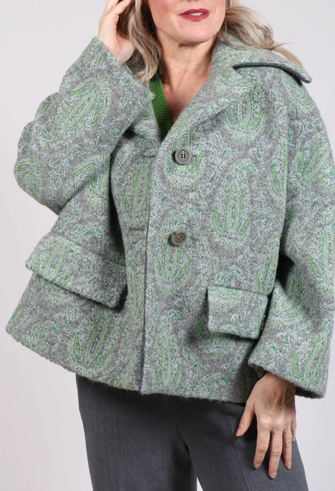 Beatrice B Coats^Short Coat with Large Collar in Grey