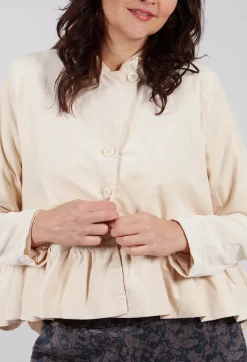 Amici Jackets^Short Structured Jacket in Cream