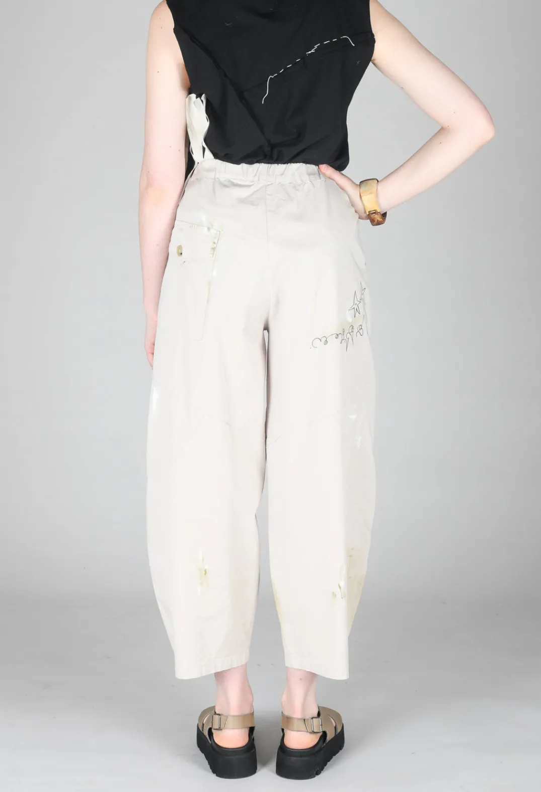 Tadashi Trousers^Signature Design Trousers in Beige