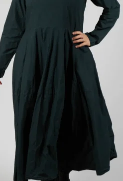 Privatsachen Dresses^Skaliefer Dress in Waldtanne