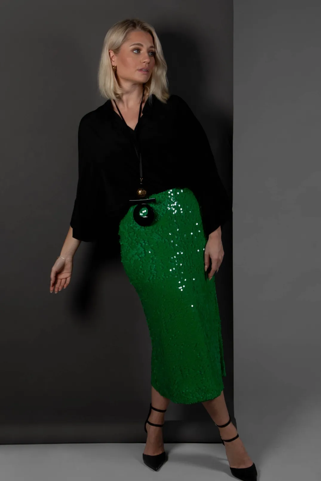 Beatrice B Skirts^Skirt with Sequin Detail in Green
