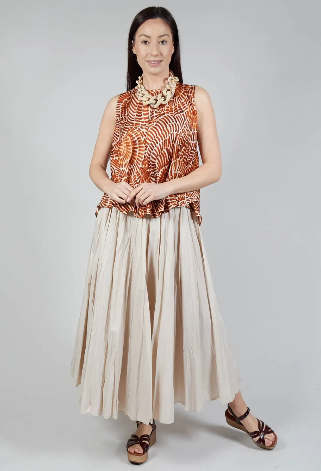 Sfizio Tops^Sleeveless Blouse in Shell Print