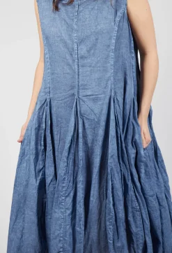 Rundholz Black Label Dresses^Sleeveless Dress with Tulip Hem in Navy Cloud
