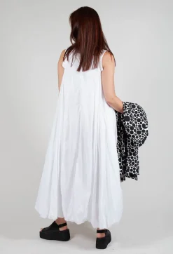 Bread and Butter Dresses^Sleeveless Maxi dress in White