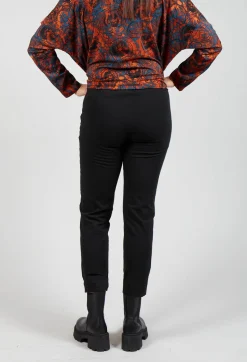 Operificio Neirami Trousers^Slim Fit Trouser in Nero