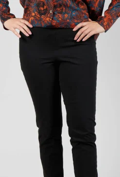 Operificio Neirami Trousers^Slim Fit Trouser in Nero