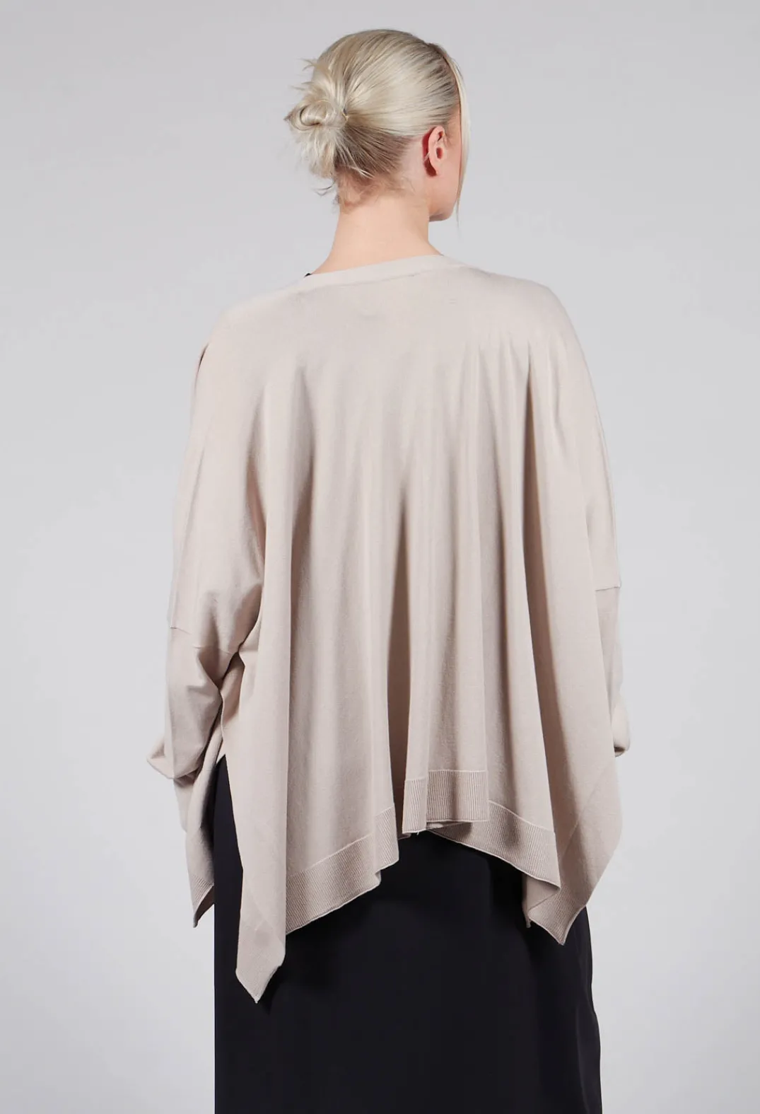 Sarah Pacini Cardigans^Slouch Cardigan in Mastic