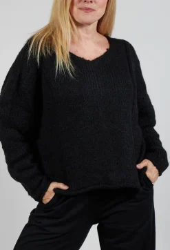 Bread and Butter Jumpers^Slouchy Knit Jumper in Black