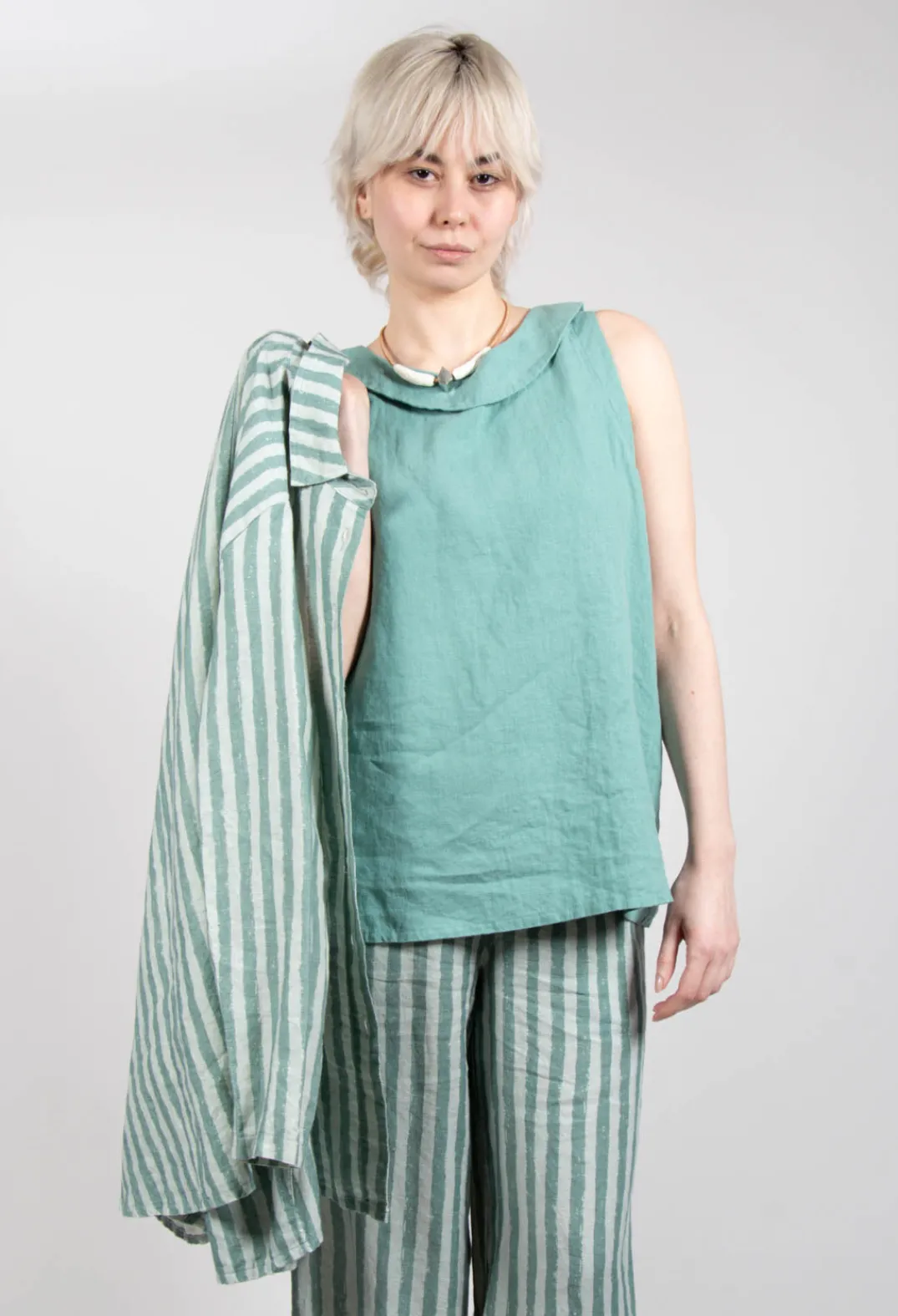 Thing Tops^Stitch Detail Linen Vest Top in Teal