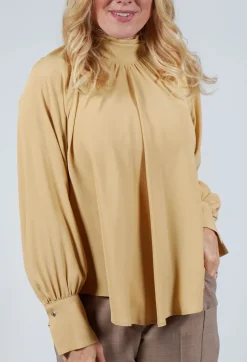 Beatrice B Shirts & Blouses^Storre Blouse in Butter