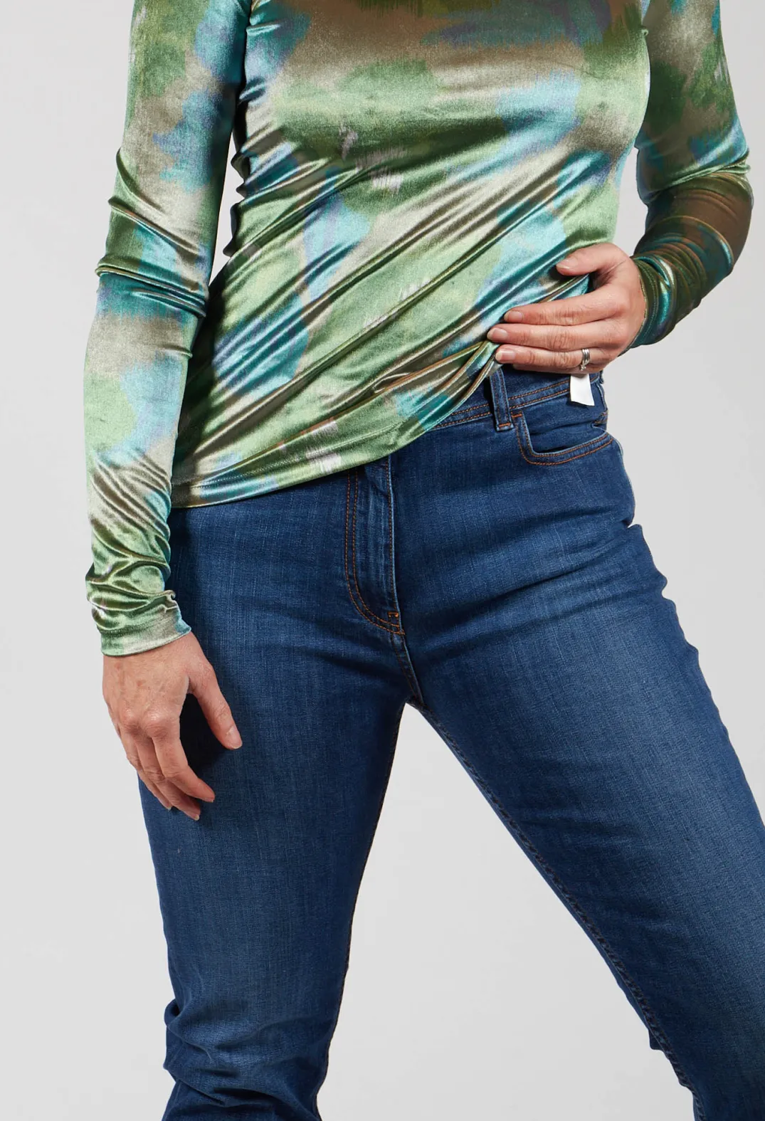 Niù Jeans^Straight Leg Denim Jeans in Blue