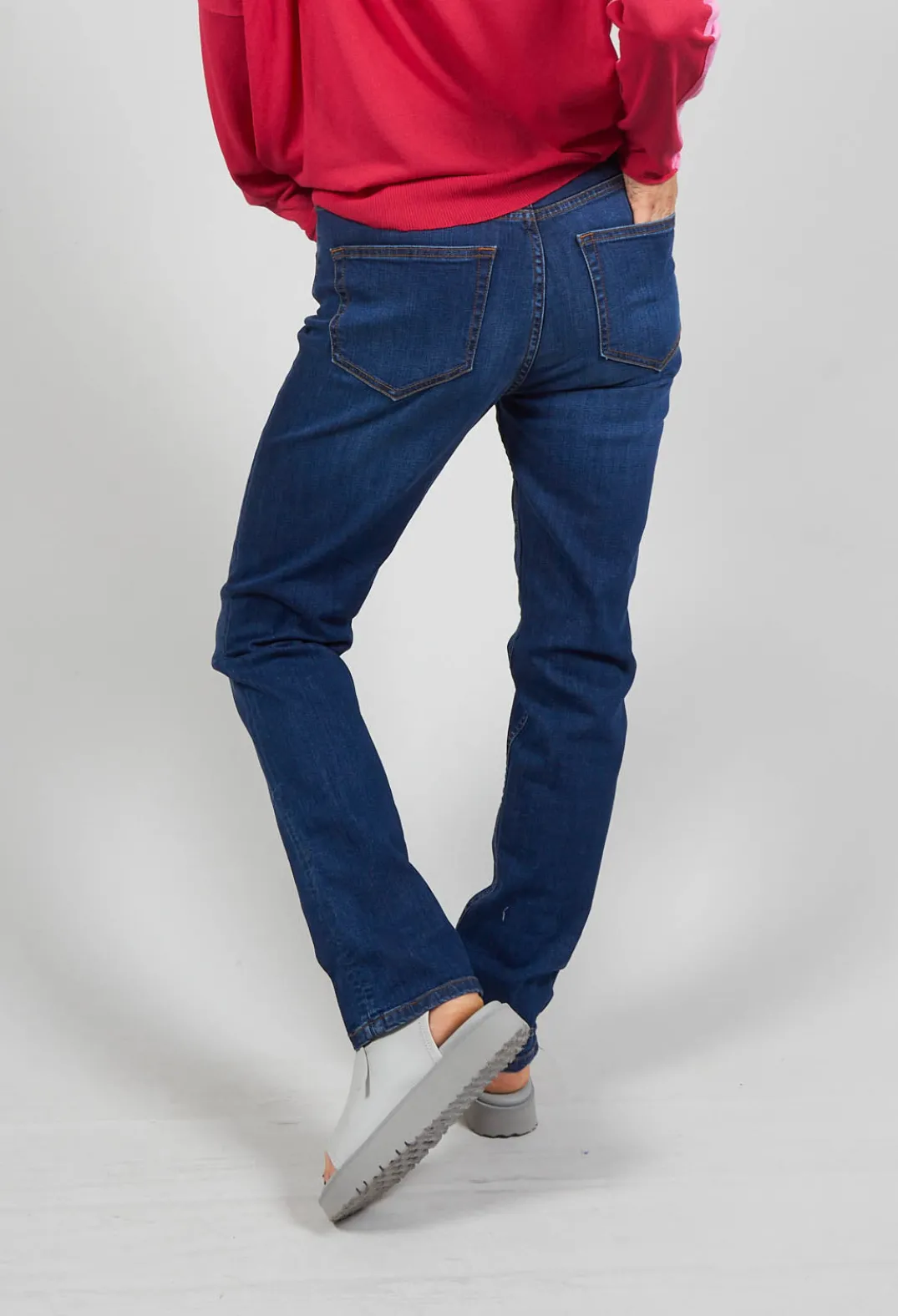 Niù Jeans^Straight Leg Denim Jeans in Blue