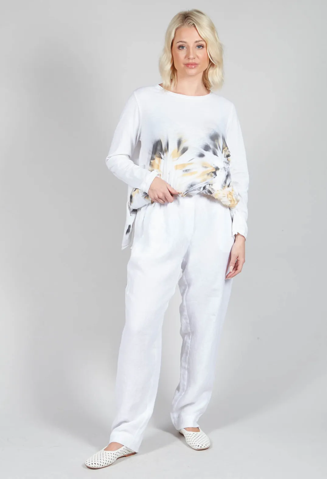 Tadashi Trousers^Straight Leg Trousers in White