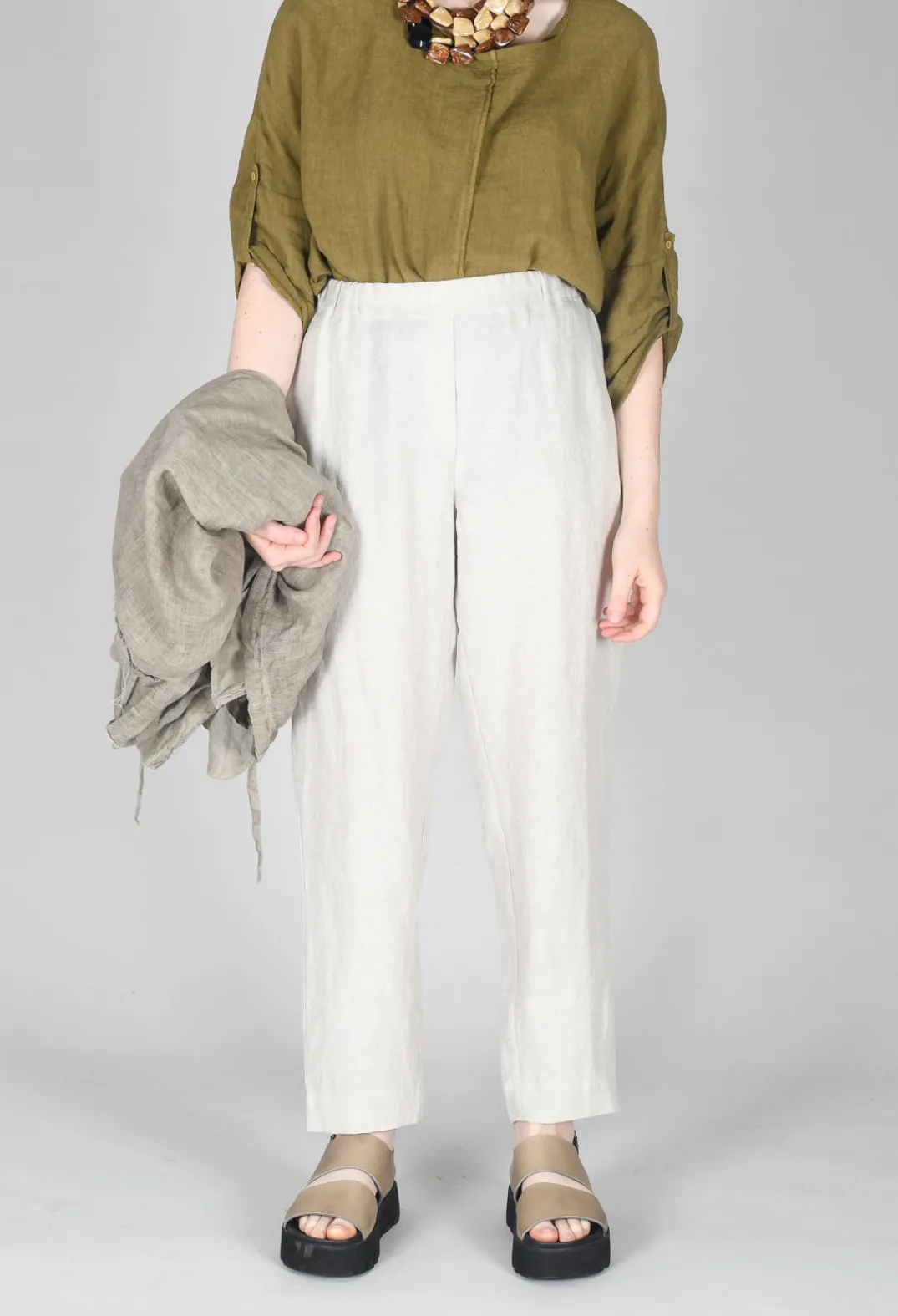 Tadashi Trousers^Straight Leg Trousers in Beige