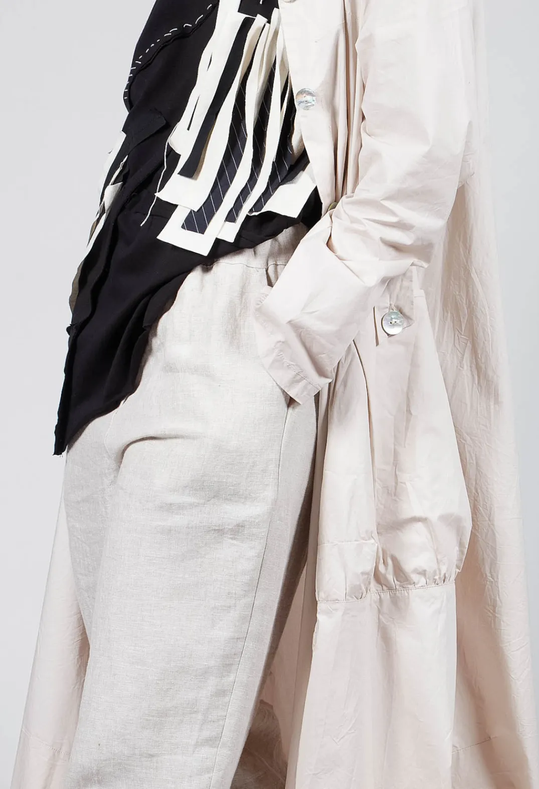 Tadashi Trousers^Straight Leg Trousers in Beige