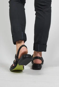 IXOS Flats^Strappy Sandals in Nero