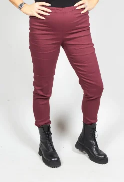 Sarah Pacini Leggings^Stretch Fit Leggings in Burgundy