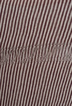 Never D Less Scarves^Stripe Snood in Bordeaux