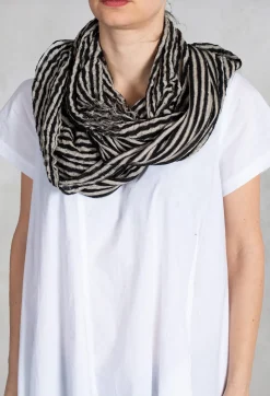 Never D Less Scarves^Stripe Snood in Nero/Ecru