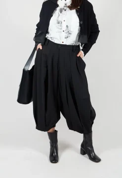 Moyuru Trousers^Tailored Dropcrotch Trousers in Black