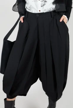 Moyuru Trousers^Tailored Dropcrotch Trousers in Black