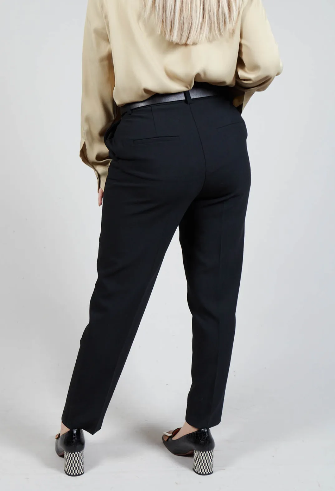 Beatrice B Co-ords & Suits^Tailored Trousers in Black