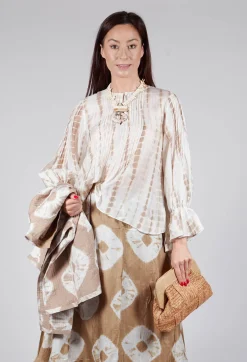 Bianco Levrin Shirts & Blouses^Tana Shirt in Beige and Cream