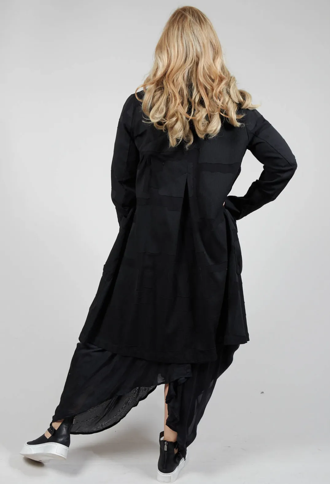 Elli Jackets^Textured Button Up Coat in Black