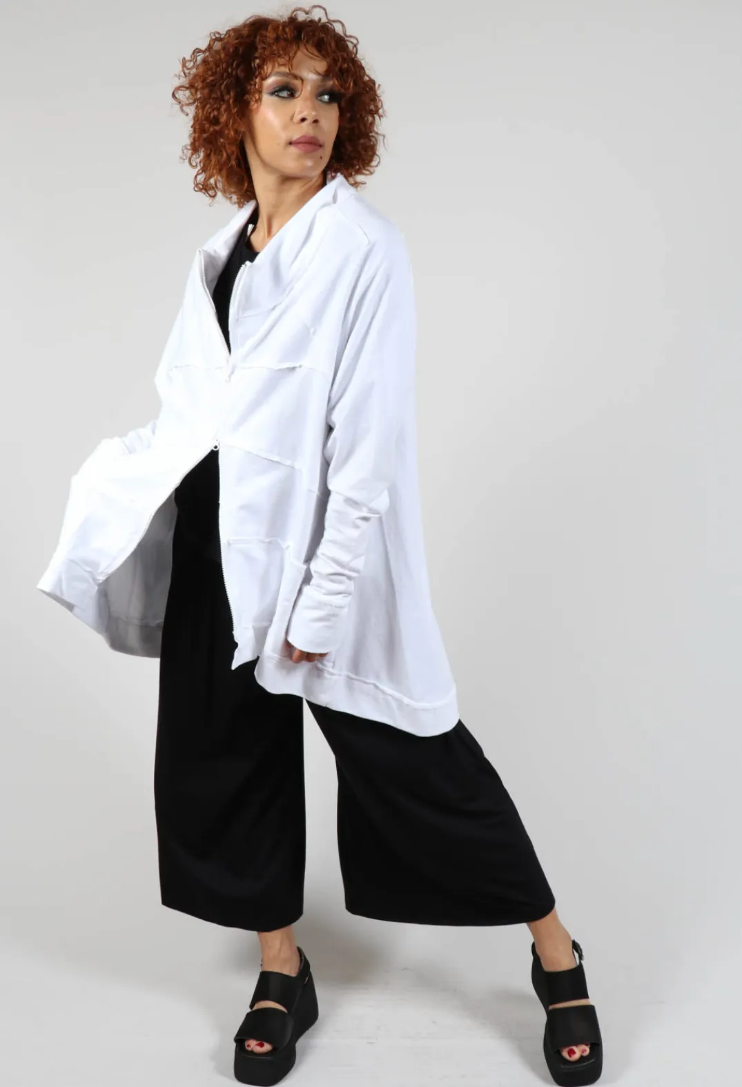 Bread and Butter Jackets^Textured Zipper Jacket in White