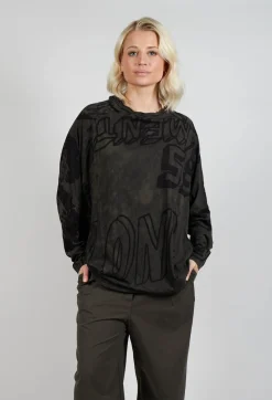 Rundholz Black Label Tops^Top with Lettering Design in Jungle Print