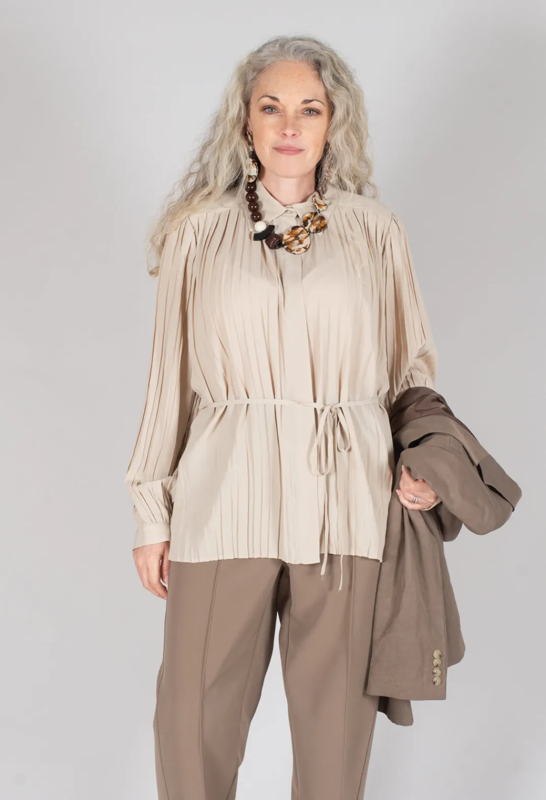 Beatrice B Shirts & Blouses^Torre Lightweight Pleated Shirt in Beige